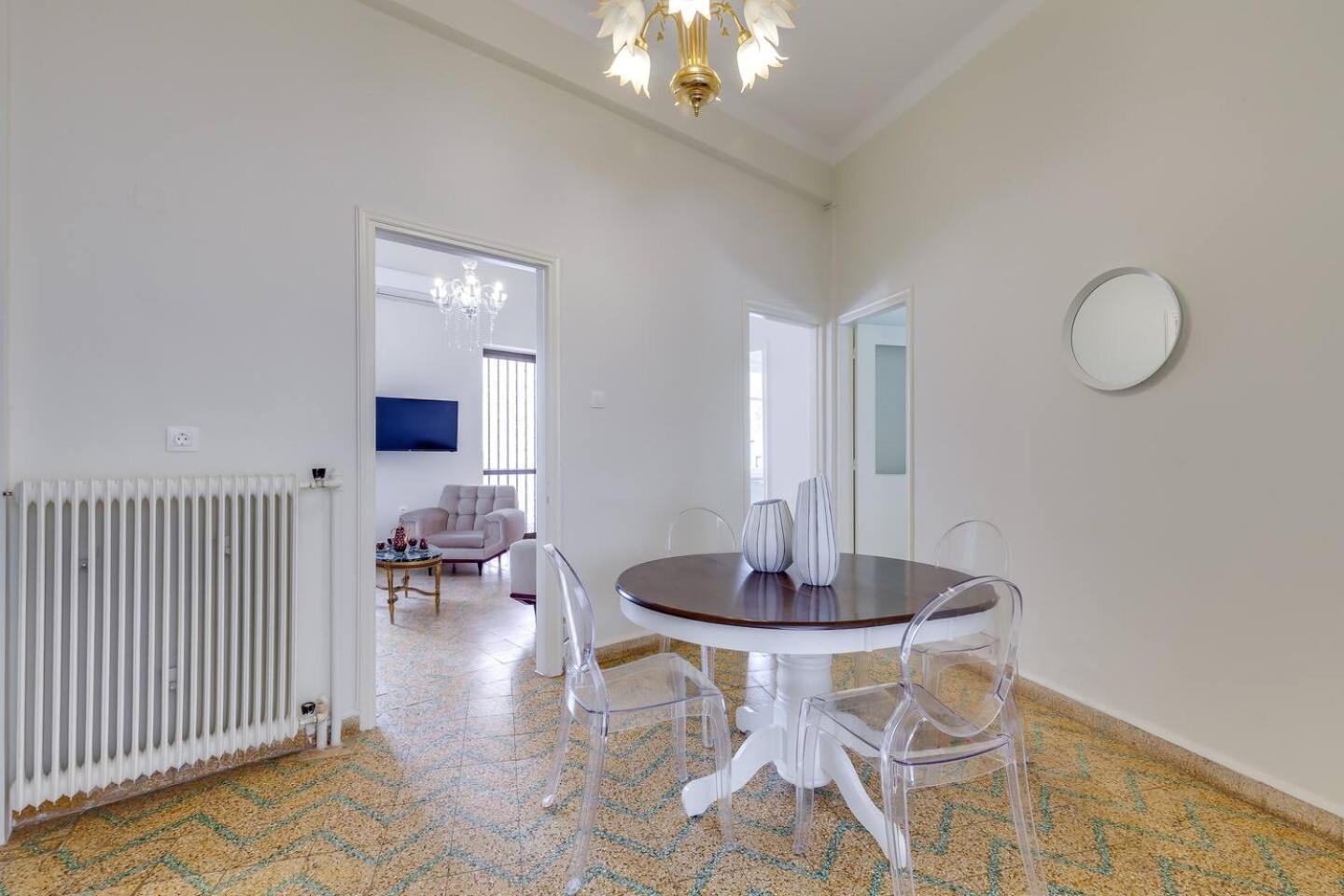 Samouil Apartment Steps From The Beach Chania  Exterior foto